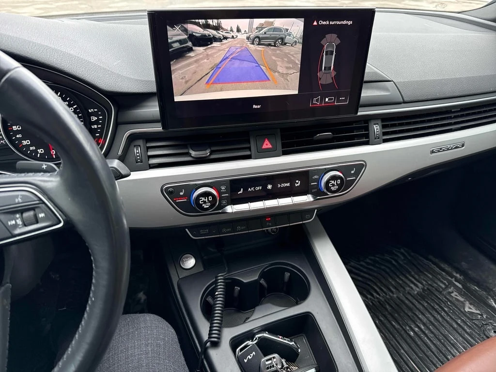 Audi A4 Komfort * CARFAX * ПОДГРЕВИ* ШИБИДАХ - изображение 9