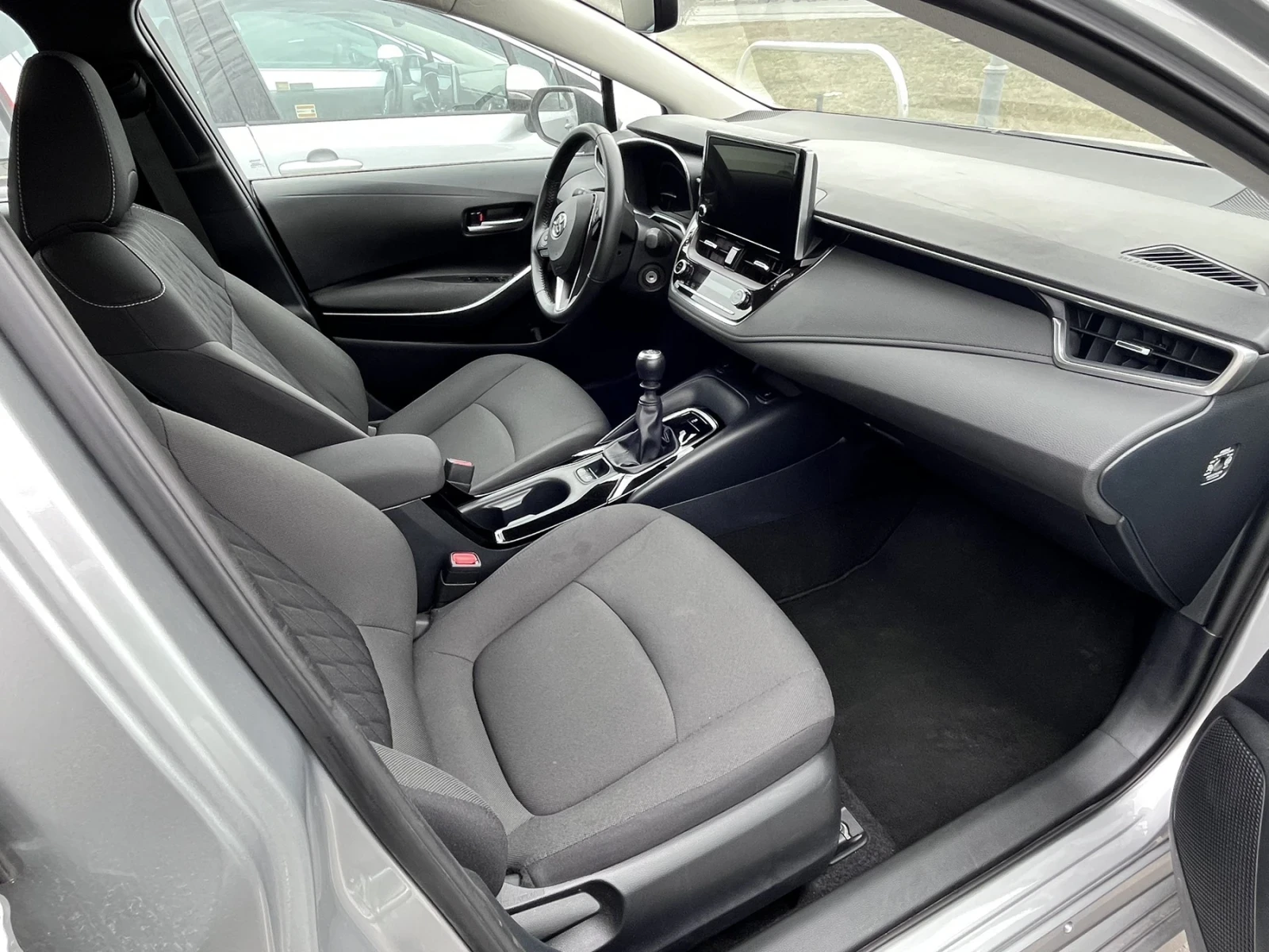 Toyota Corolla  - изображение 4