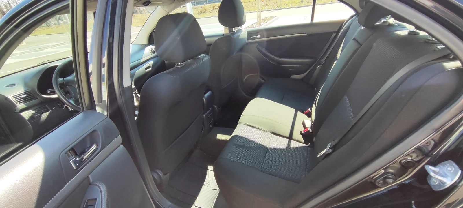 Toyota Avensis D4D 2, 2 | Mobile.bg � ����������� 10