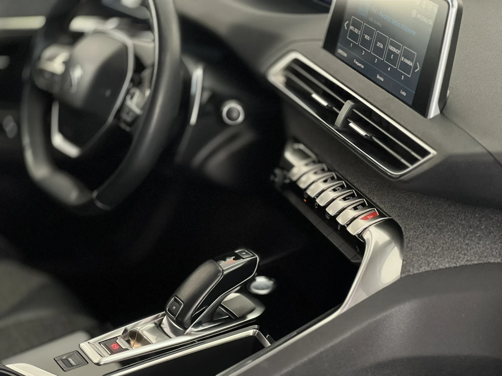 Peugeot 3008 1.6HDI* EAT* GTLine, снимка 13 - Автомобили и джипове - 53918760