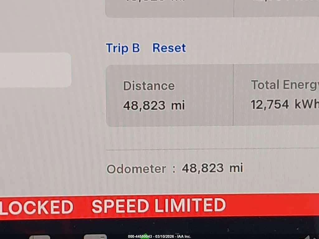 Tesla Model Y AWD/LONG RANGE DUAL MOTOR/ ФИКСИРАНА ЦЕНА , снимка 17 - Автомобили и джипове - 53938674