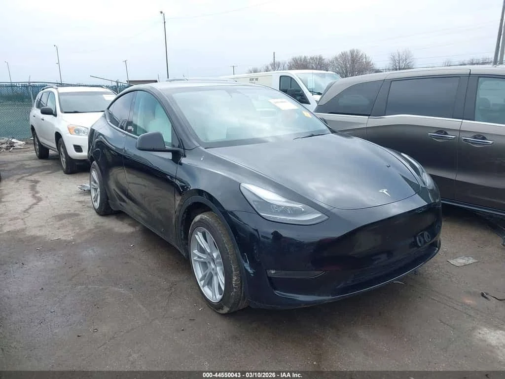 Tesla Model Y AWD/LONG RANGE DUAL MOTOR/ ФИКСИРАНА ЦЕНА , снимка 2 - Автомобили и джипове - 53938674