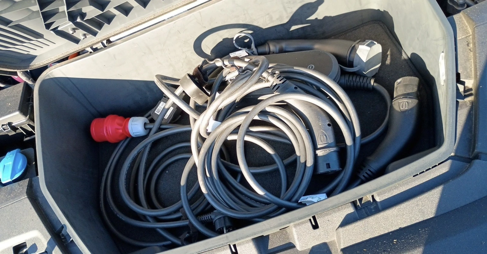 Audi E-Tron 55 ГАРАНЦИЯ QUATTRO 95KWH 408КС. ПАНОРАМА КАМЕРИ , снимка 14 - Автомобили и джипове - 54083294