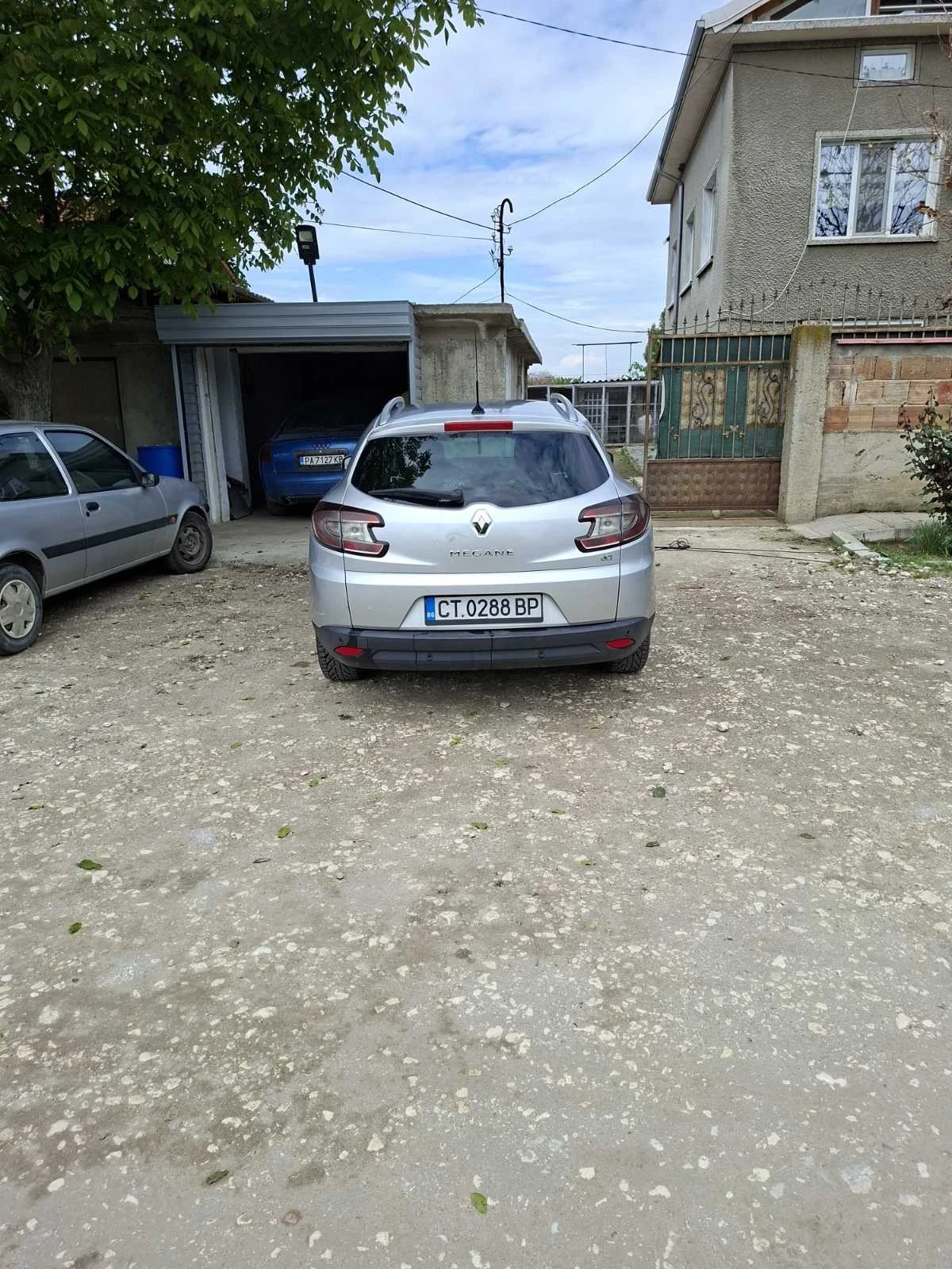 Renault Megane 1.9, снимка 9 - Автомобили и джипове - 54527512
