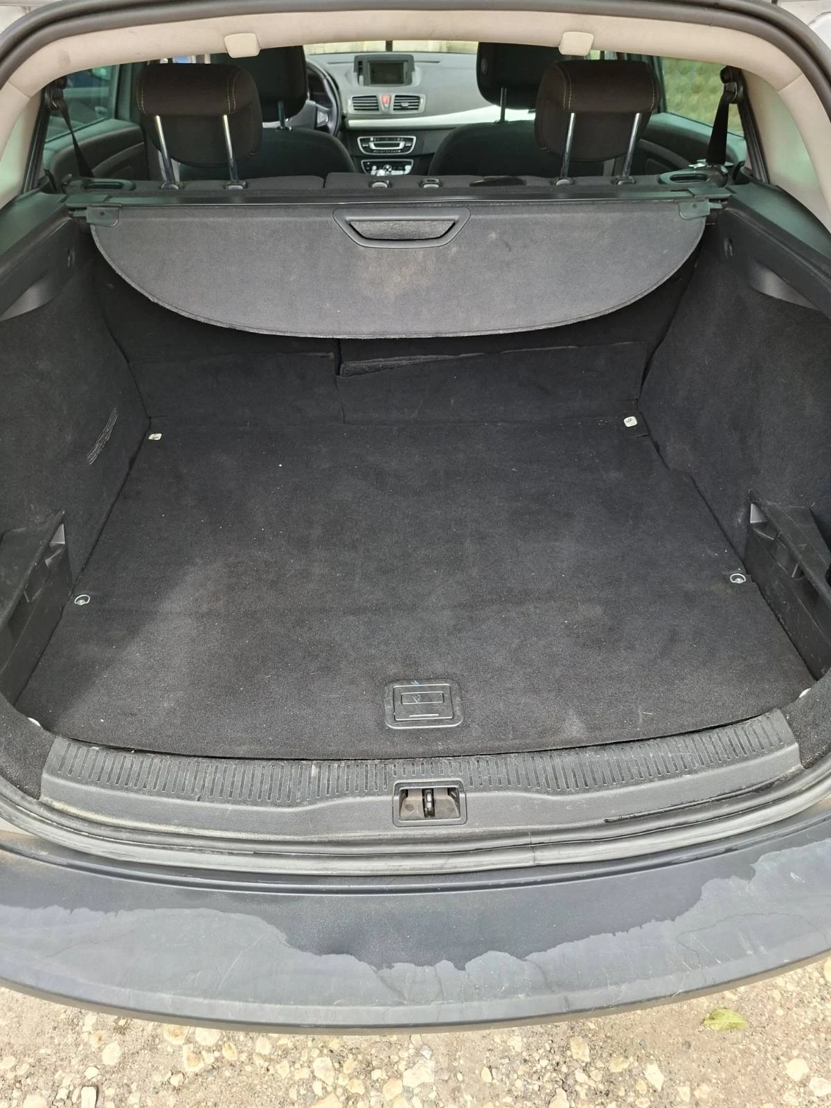 Renault Megane 1.9, снимка 11 - Автомобили и джипове - 54527512