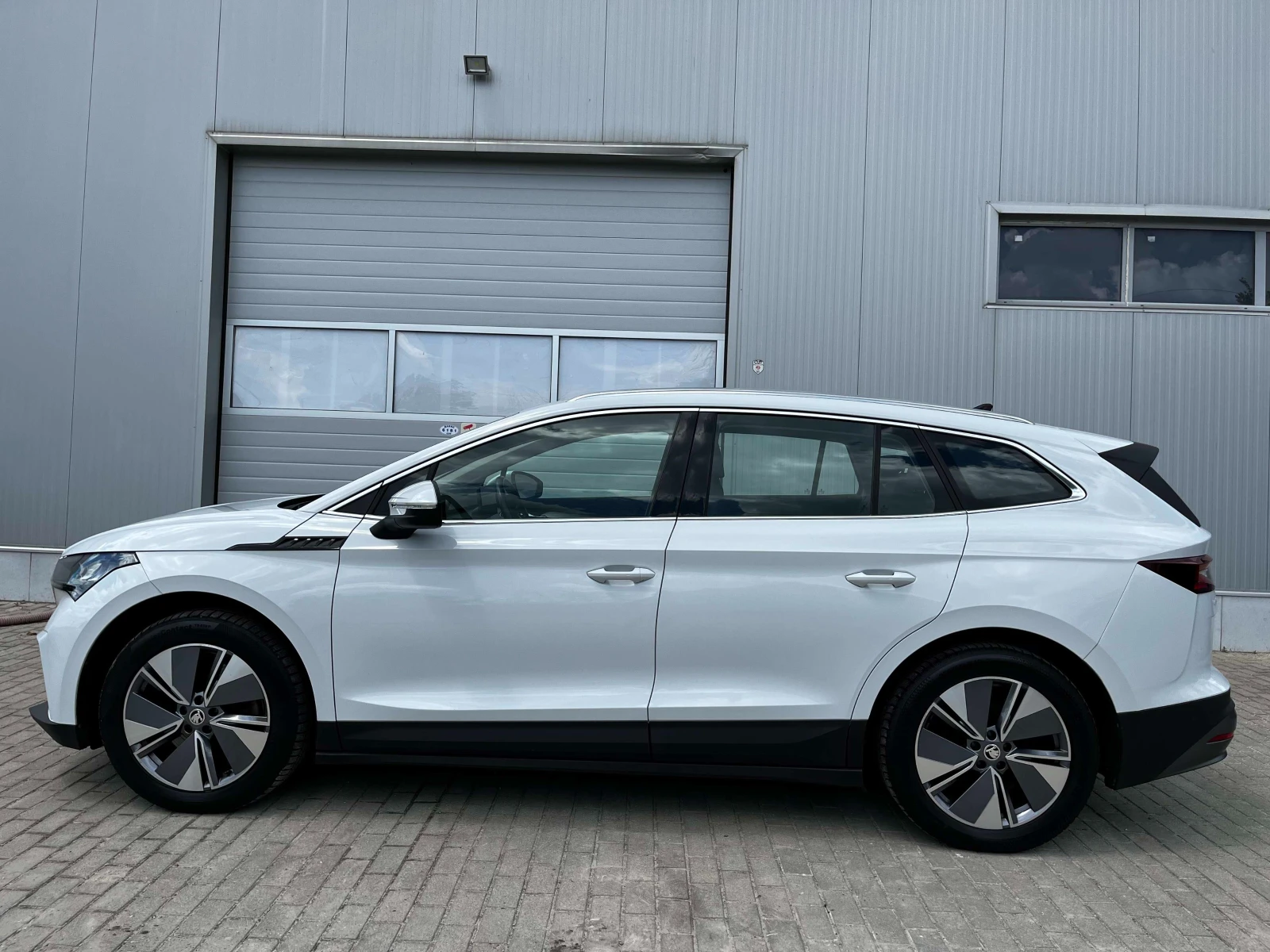 Skoda Enyaq IV80 82KW SOH 93% ПАНОРАМ, снимка 3 - Автомобили и джипове - 55025548