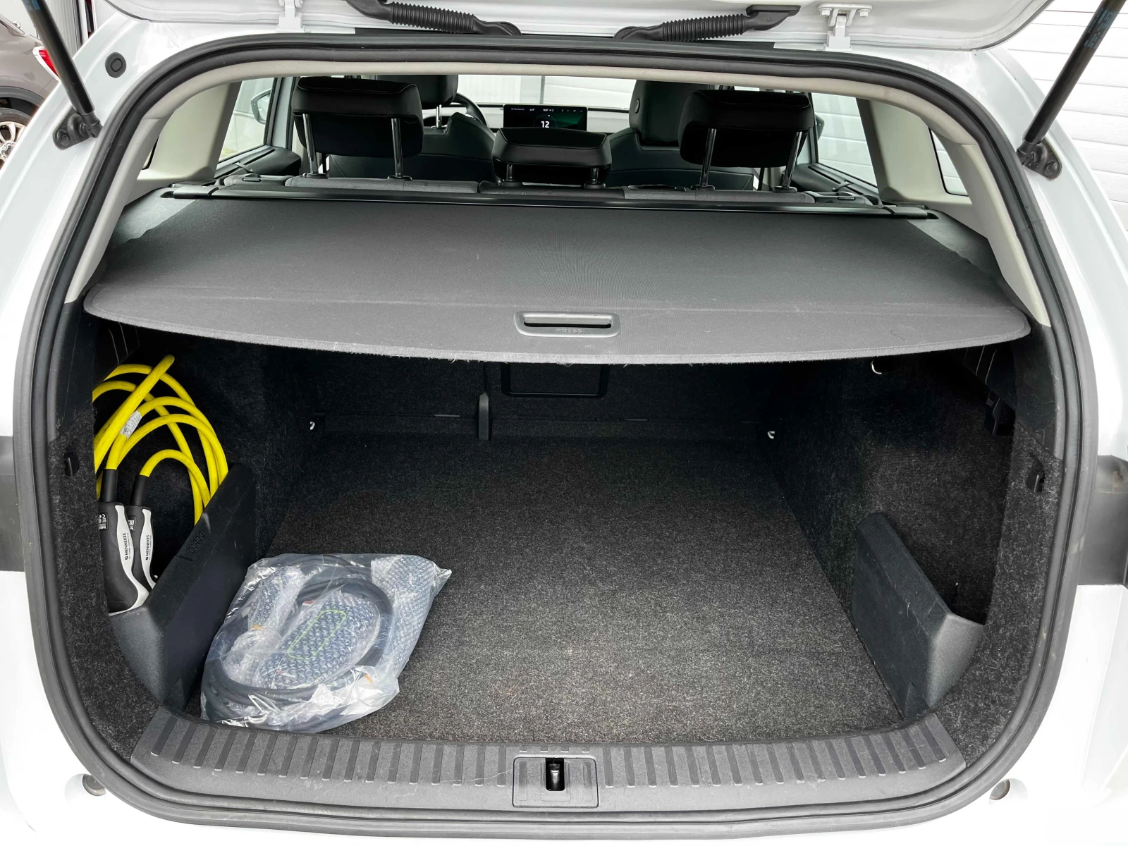 Skoda Enyaq IV80 82KW SOH 93% ПАНОРАМ, снимка 15 - Автомобили и джипове - 55025548