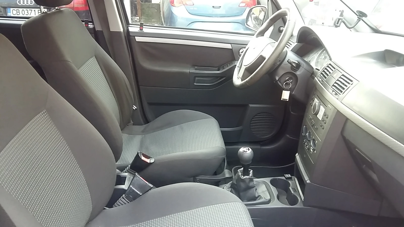 Opel Meriva 1.4i16v-LPG!!!Comfort edition!!!, снимка 12 - Автомобили и джипове - 54660270