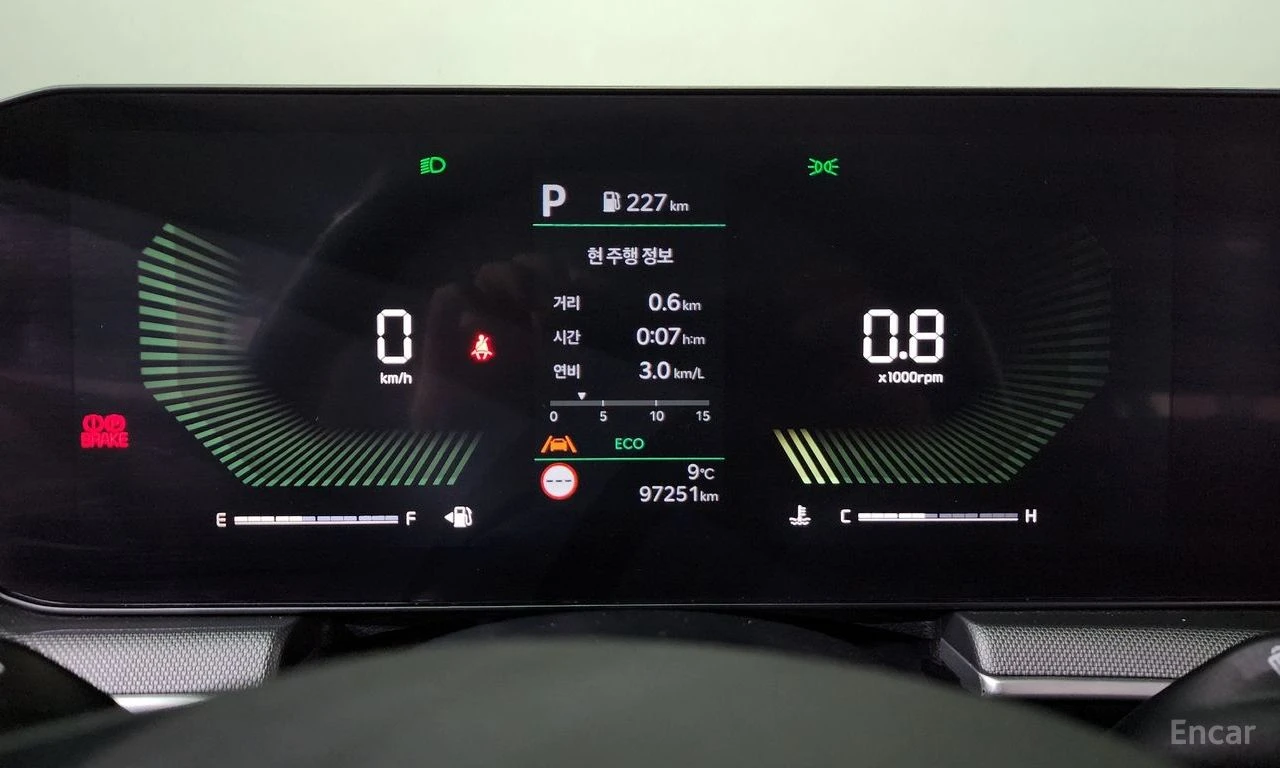 Kia K5 2.0* LPG* ���������* LANE* ASSIST* ������* ������* | Mobile.bg � ����������� 11