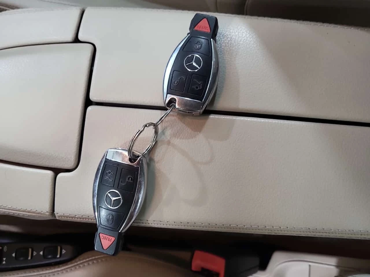 Mercedes-Benz E 350 * Cabriolet * CARFAX * Без инциденти * , снимка 12 - Автомобили и джипове - 54967303