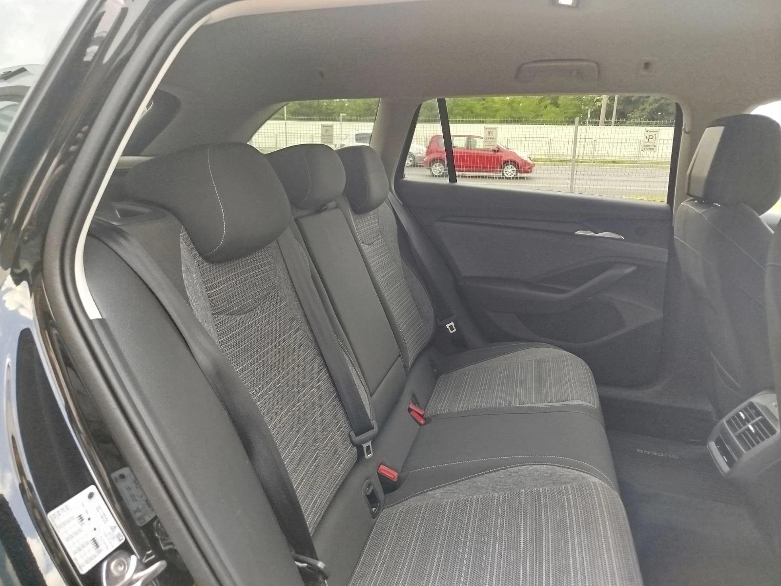 Skoda Superb 2.0 TDI/150 �.�. | Mobile.bg � ����������� 17