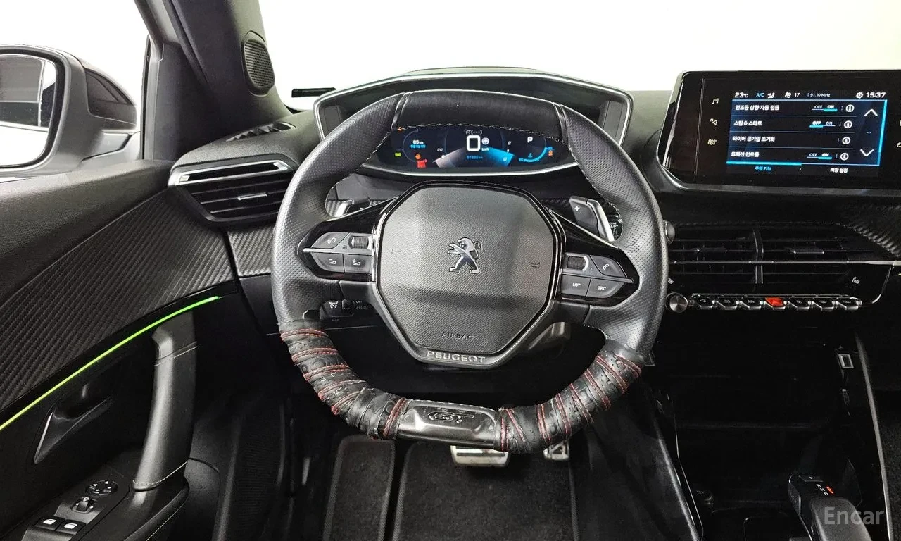 Peugeot 2008 BlueHDi* GT* FULL ЗА МОДЕЛА* ДИСТРОНИК* ЦЕНА ДО БГ, снимка 9 - Автомобили и джипове - 55787671