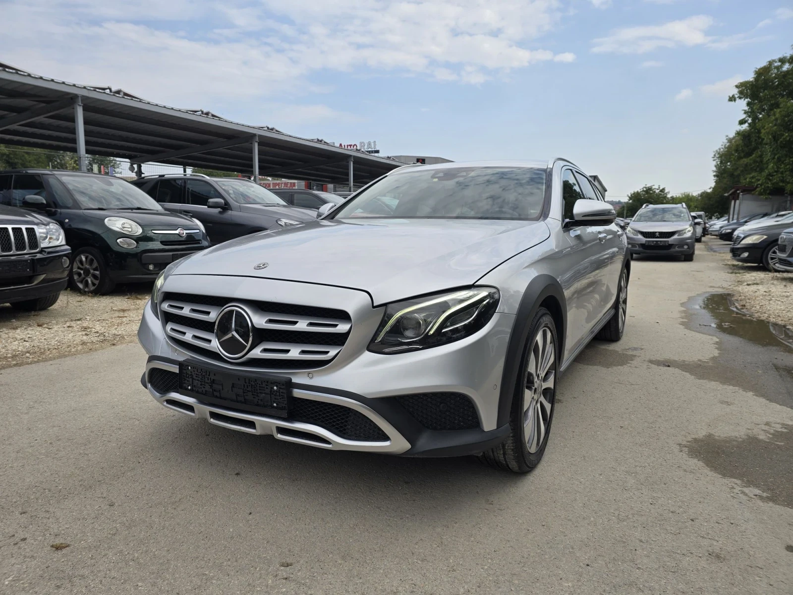 Mercedes-Benz E 220 ALLTERRAIN 4MATIC Топ състояние 