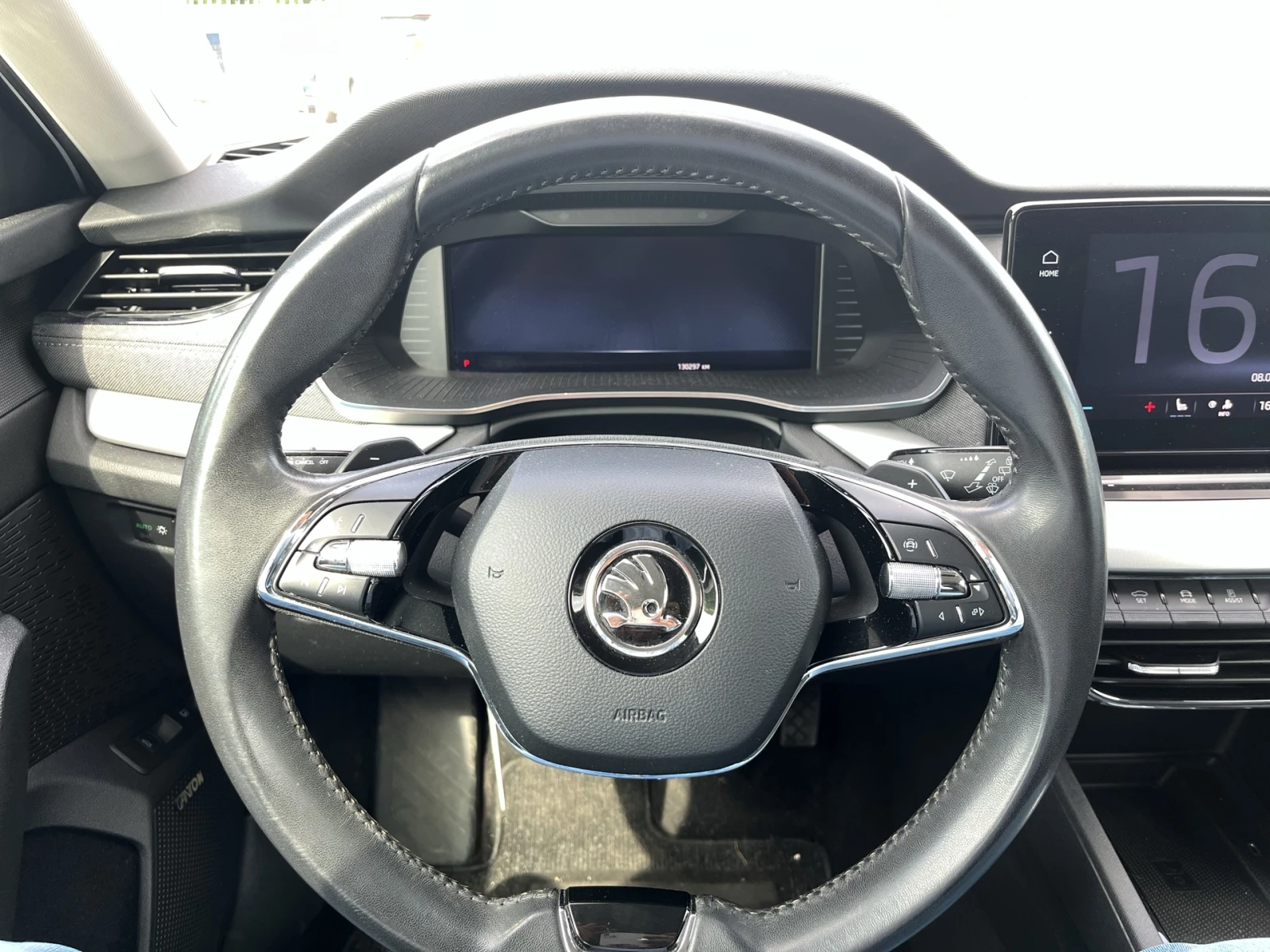 Skoda Octavia 1.4 TSI 6DSG IV PLUG-IN hybrid, снимка 8 - Автомобили и джипове - 56164132