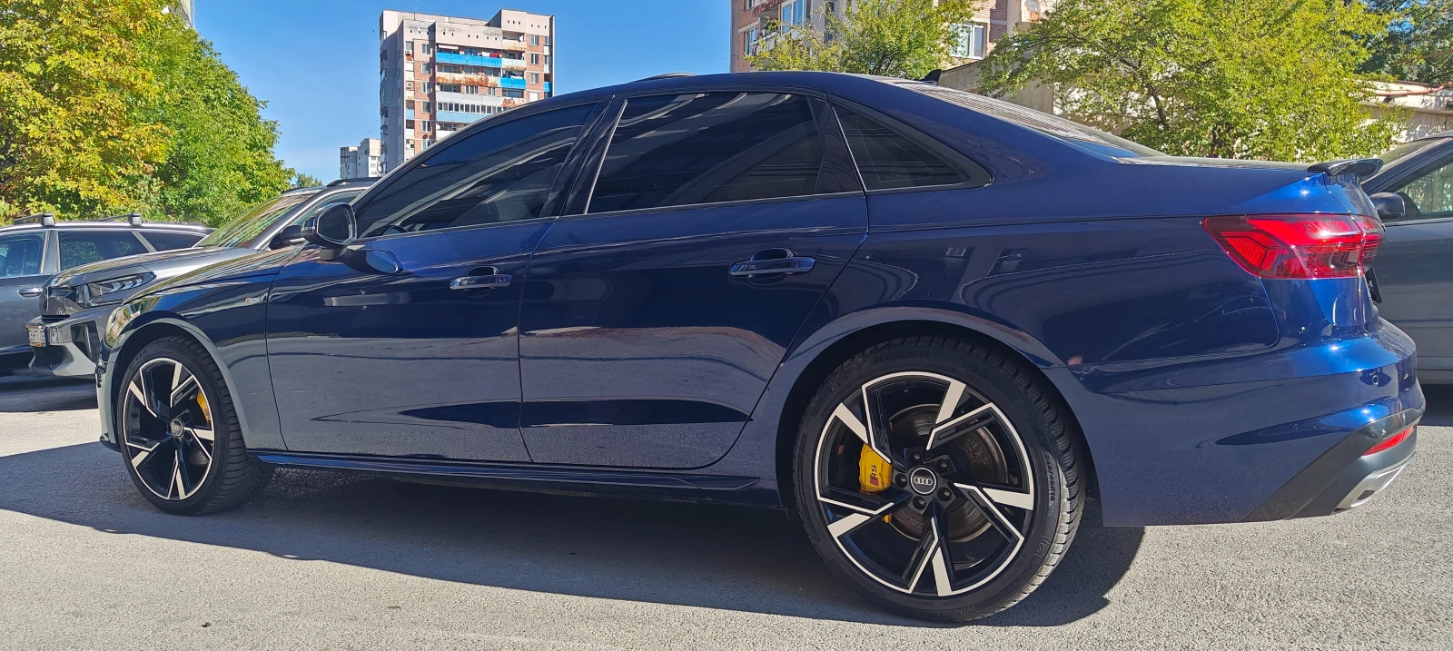 Audi A4 40 TFSI S-Line, снимка 3 - Автомобили и джипове - 56208927