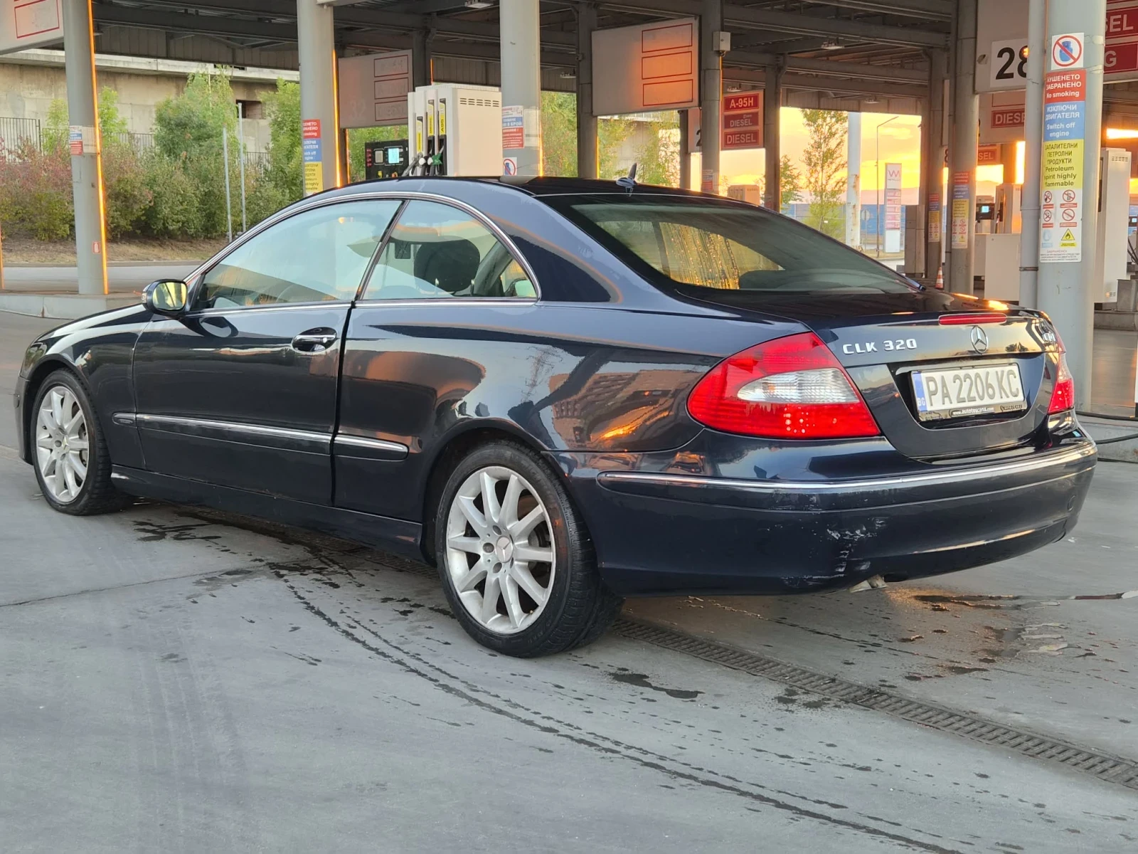 Mercedes-Benz CLK 320cdi, снимка 9 - Автомобили и джипове - 56275127