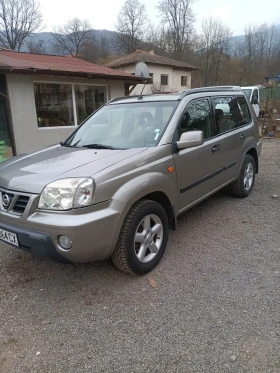 Nissan X-trail 2.2 Dizel 4x4  6 скорости, снимка 3