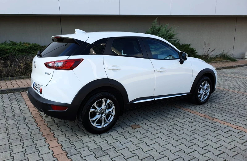 Mazda CX-3 1.5d 4x4 Exceed, снимка 4 - Автомобили и джипове - 52009608