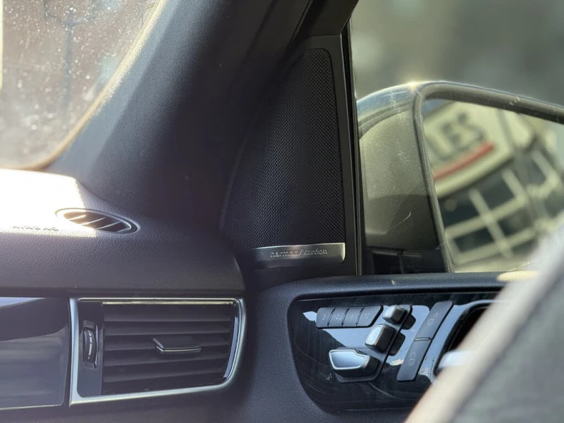 Mercedes-Benz GLE 400 4MATIC ПОДГРЕВ* 360CAM* HARMAN/KARDON* PANO* , снимка 13 - Автомобили и джипове - 52535698