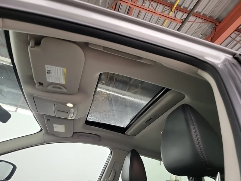 Nissan Qashqai SL  CARFAX, снимка 13 - Автомобили и джипове - 53234425