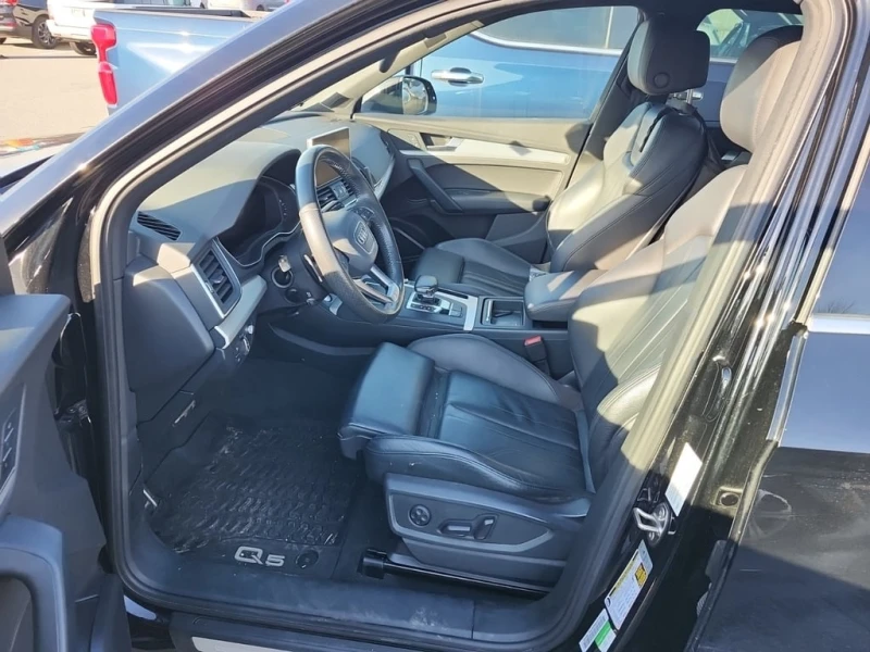 Audi Q5  TECHNIK | S-LINE | 360 | ДВА КЛЮЧА | CARFAX, снимка 7 - Автомобили и джипове - 53453637