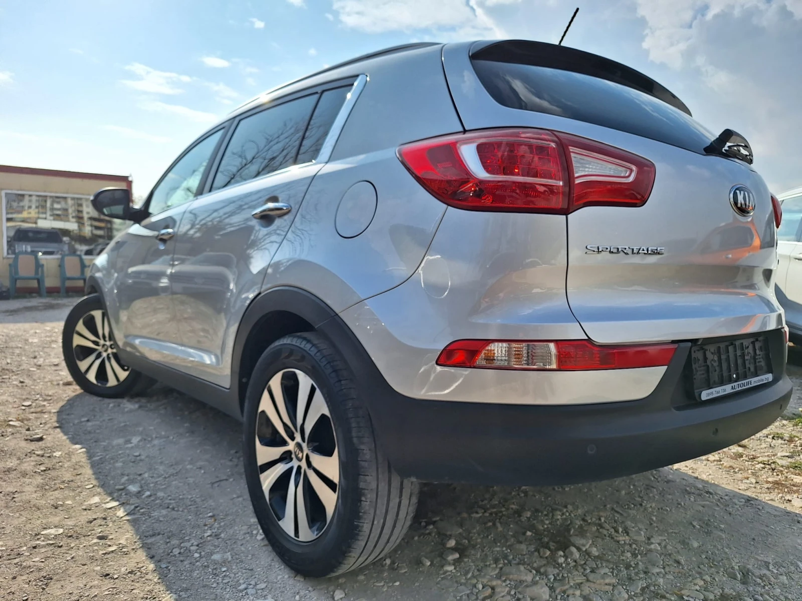 Kia Sportage 2.0CRDI 4x4 NAVI CAMERA - изображение 4