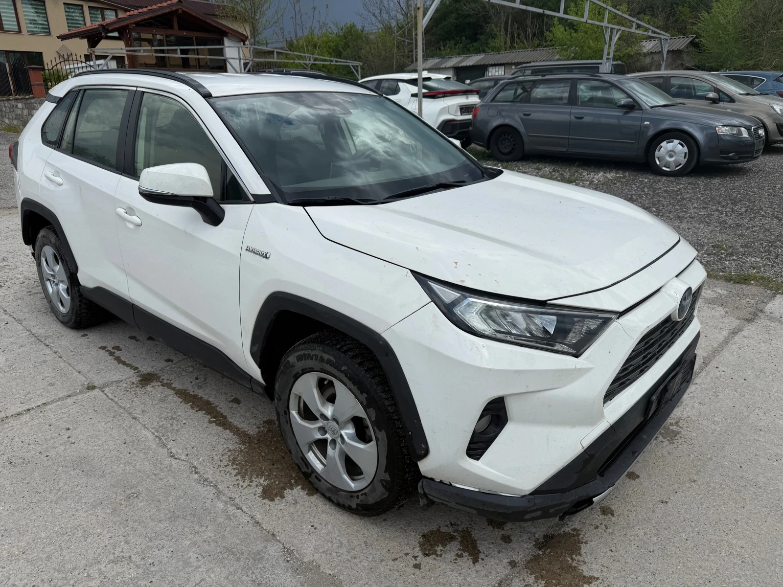 Toyota Rav4 Hibrid   4x4 - изображение 2