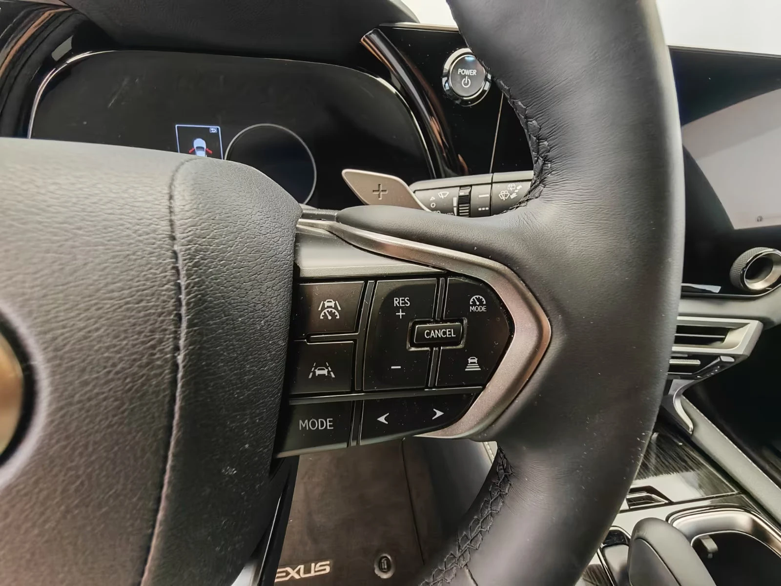 Lexus RX 350h F-SPORT/250HP/HUD/CAM/ACC/KLESS/AHK/LED/149g - изображение 9