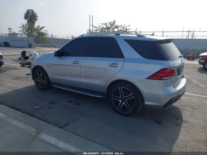 Mercedes-Benz GLE 43 AMG 2017 MERCEDES-BENZ AMG GLE 43 4MATIC - изображение 7