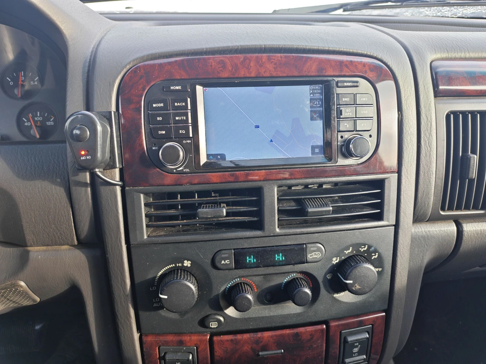 Jeep Grand cherokee, снимка 9 - Автомобили и джипове - 53751326