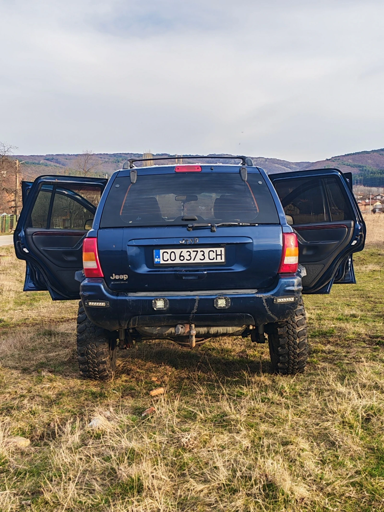 Jeep Grand cherokee, снимка 15 - Автомобили и джипове - 53751326