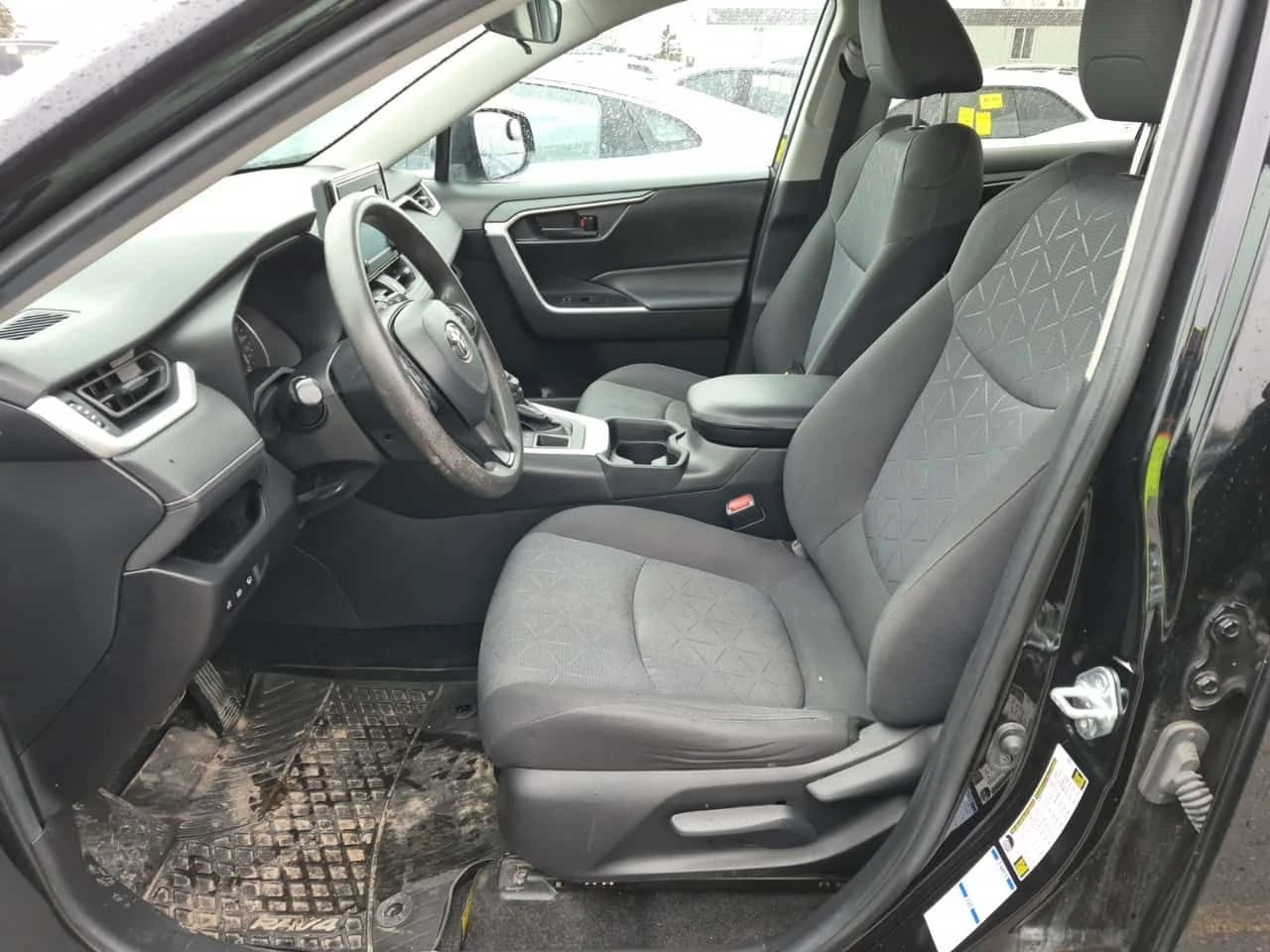 Toyota Rav4 * LE * * ЗАДНА КАМЕРА* * AWD* , снимка 5 - Автомобили и джипове - 53998847