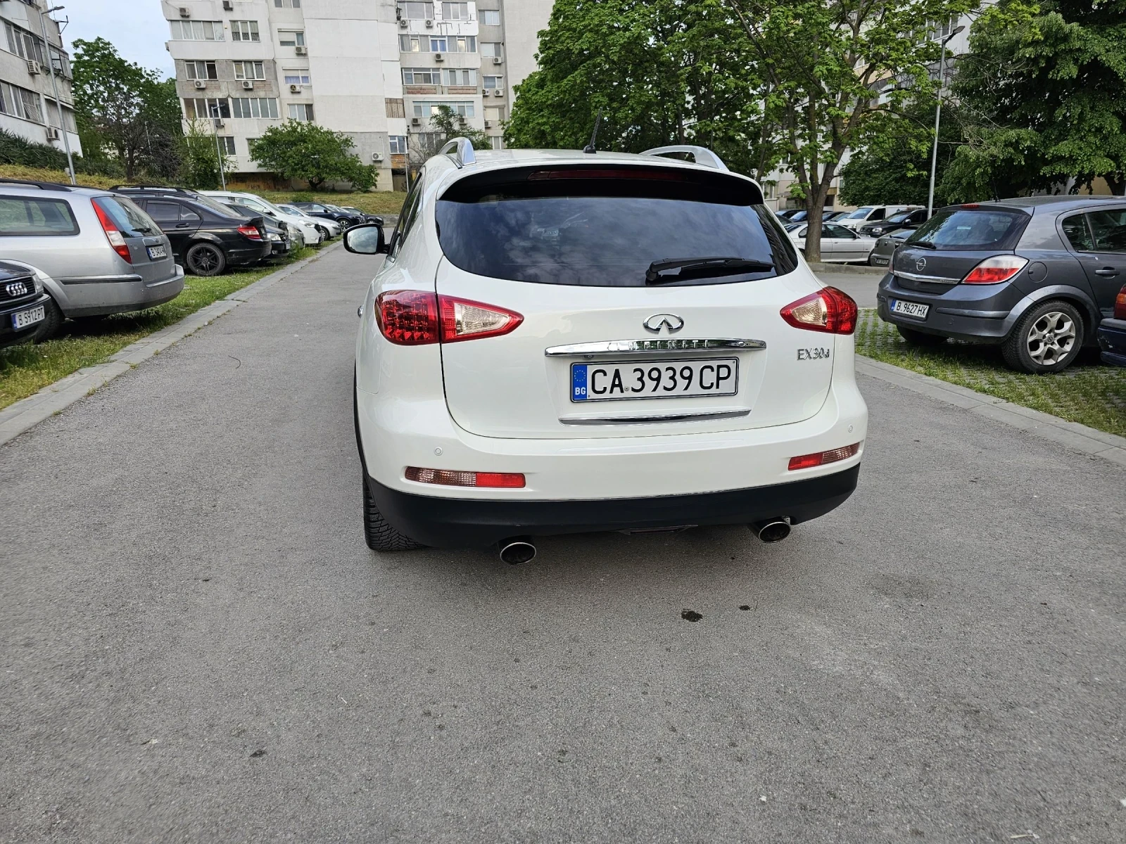 Infiniti Ex30 3d GT Premium, снимка 3 - Автомобили и джипове - 54579514