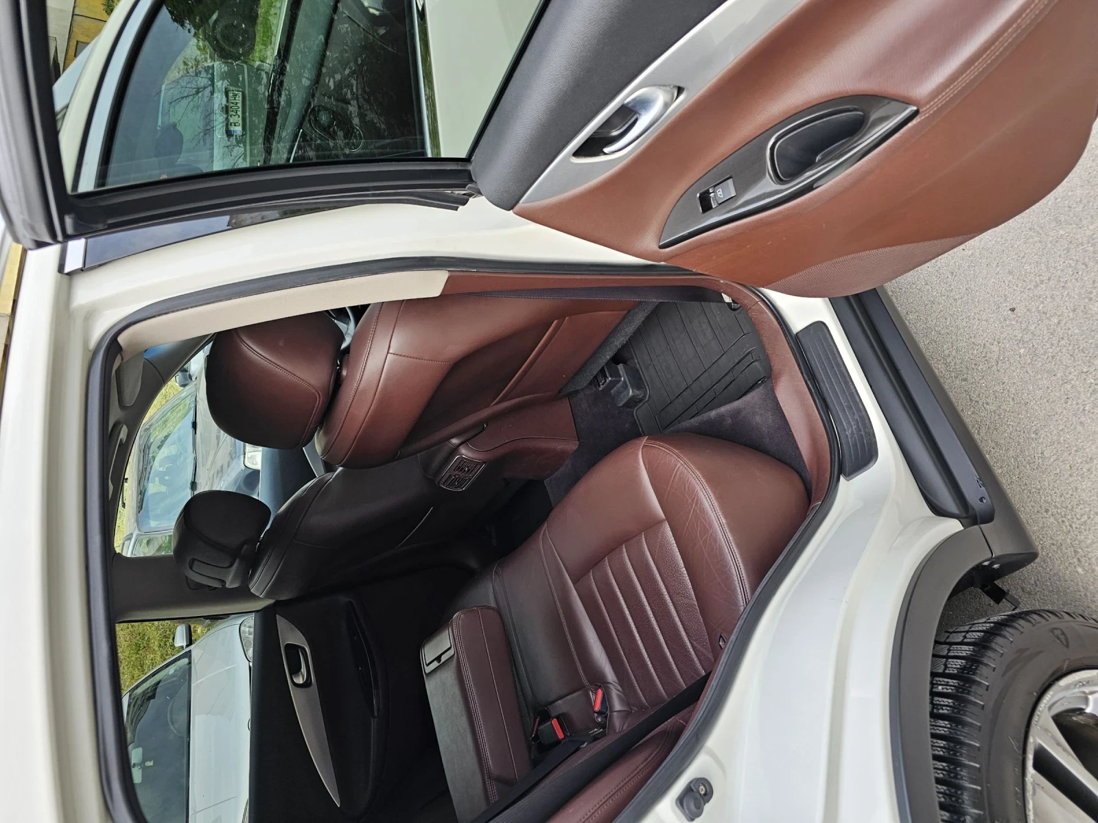 Infiniti Ex30 3d GT Premium, снимка 11 - Автомобили и джипове - 54579514