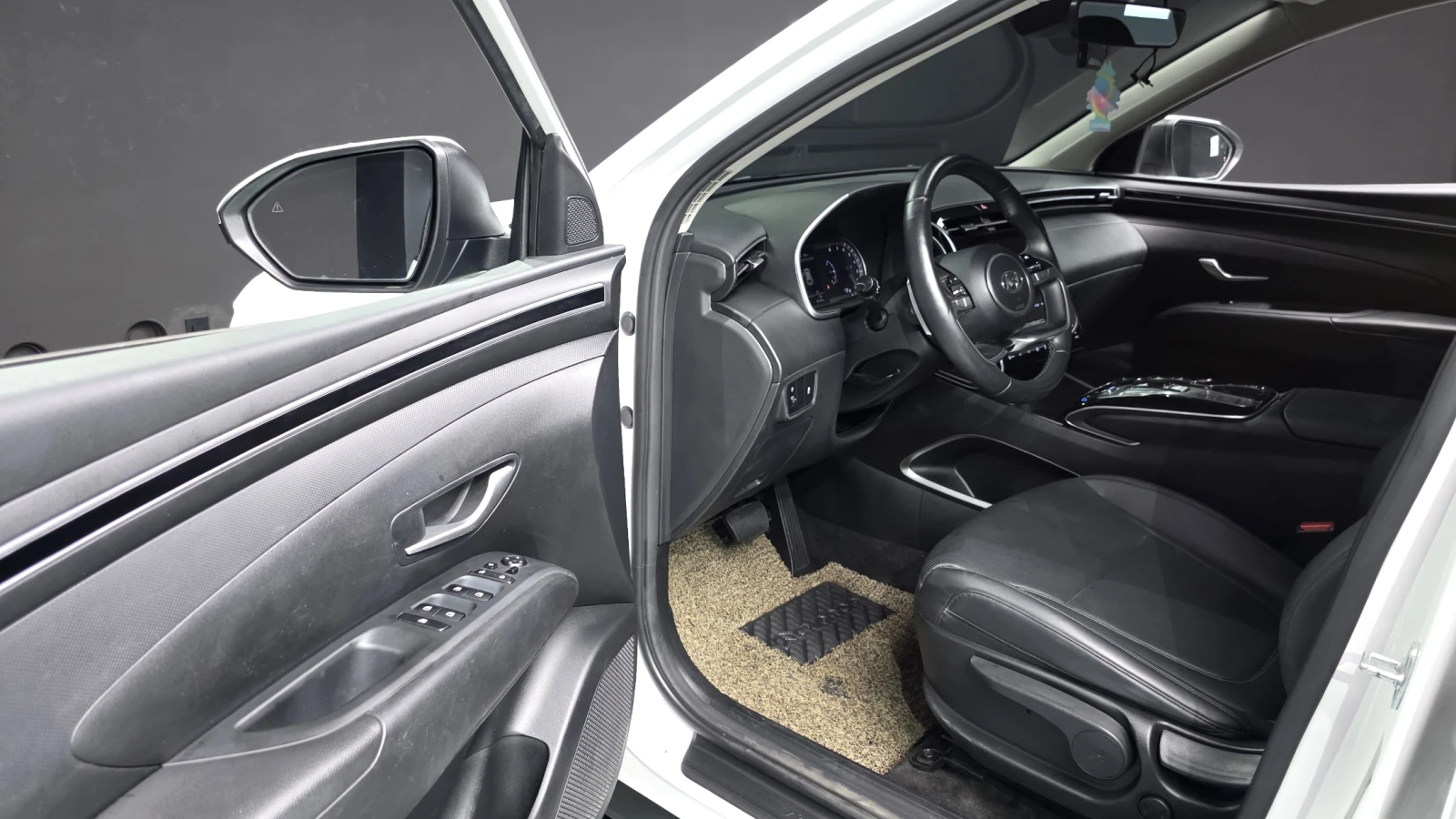Hyundai Tucson Gasoline 1.6 Turbo 2WD autogeorge.com, снимка 14 - Автомобили и джипове - 56092622