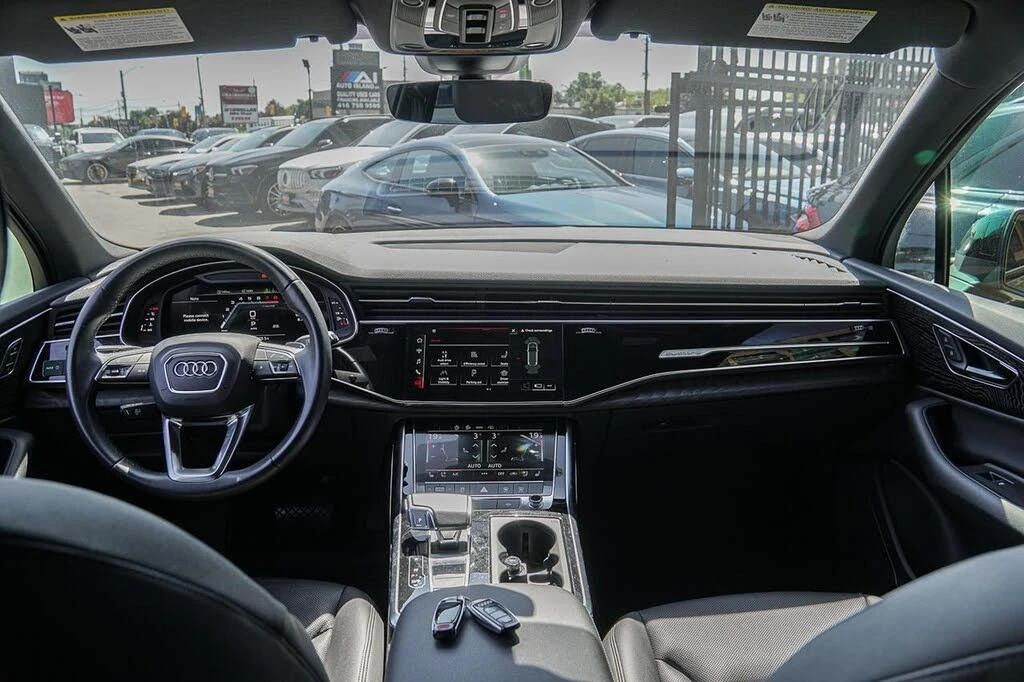 Audi Q7 S-LINE QUATTRO | 7 PASS | 360 | Vented Seats, снимка 15 - Автомобили и джипове - 56118012