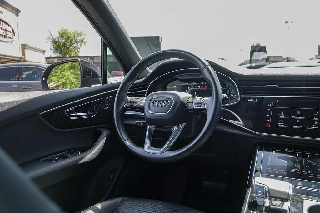 Audi Q7 S-LINE QUATTRO | 7 PASS | 360 | Vented Seats, снимка 14 - Автомобили и джипове - 56118012