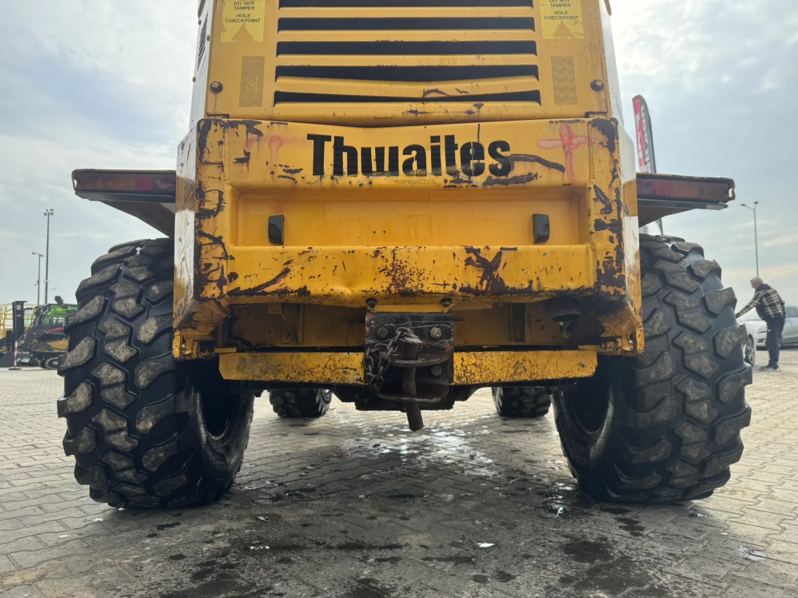 ������ �� ������� ��������� Thwaites 6T 2001 �. | Mobile.bg � ����������� 12
