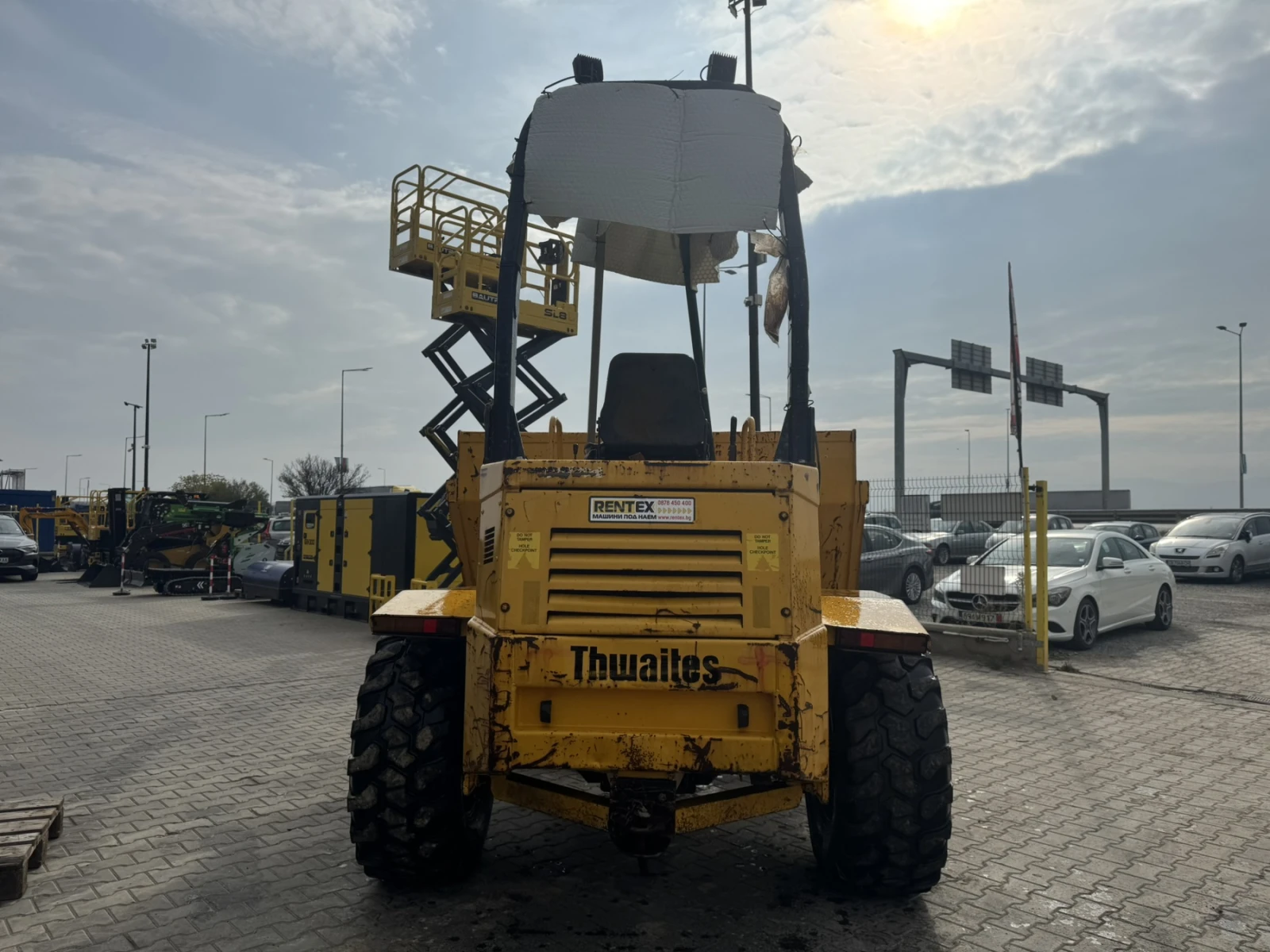 ������ �� ������� ��������� Thwaites 6T 2001 �. | Mobile.bg � ����������� 3