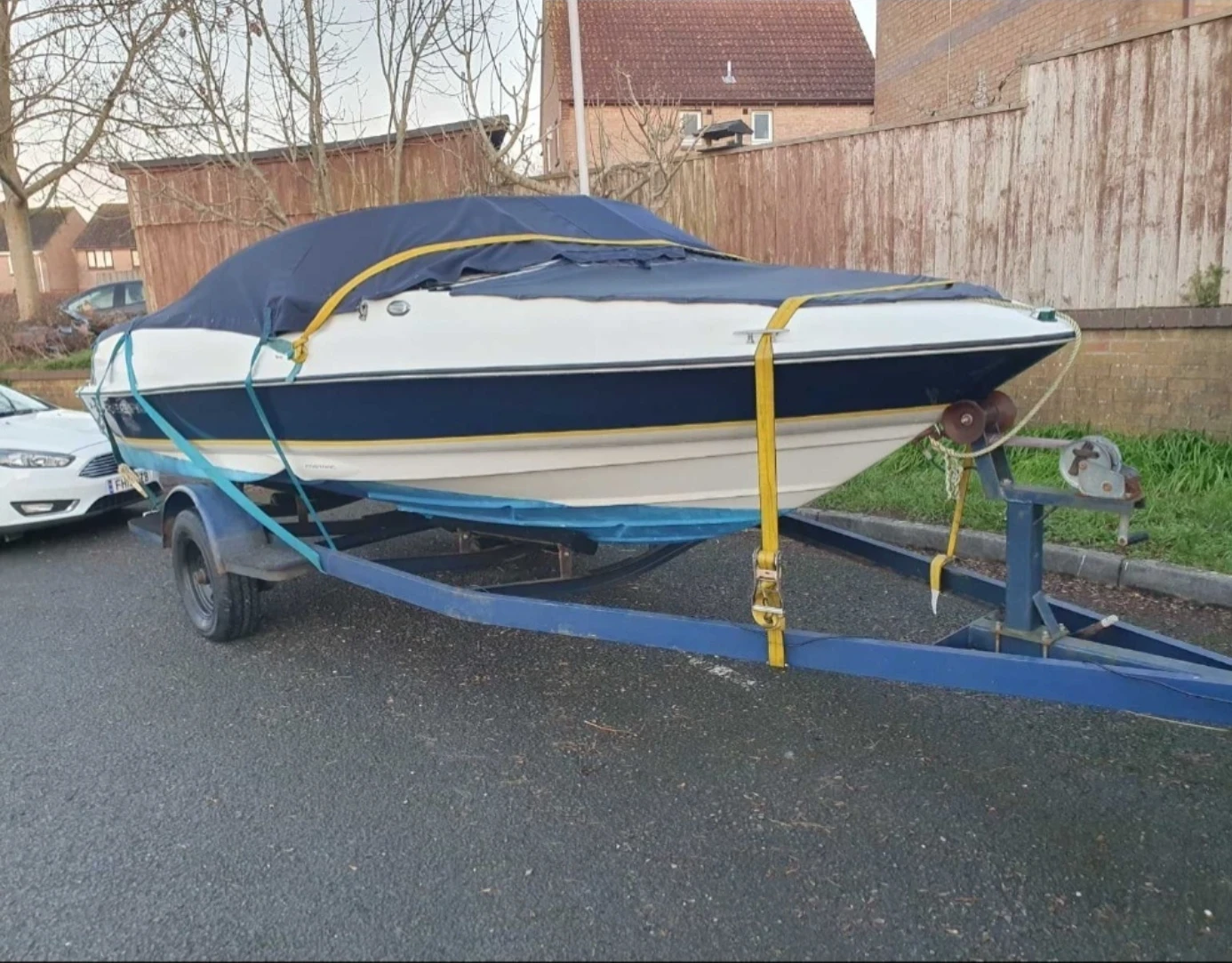Моторна яхта Regal Bowrider Diesel - изображение 3