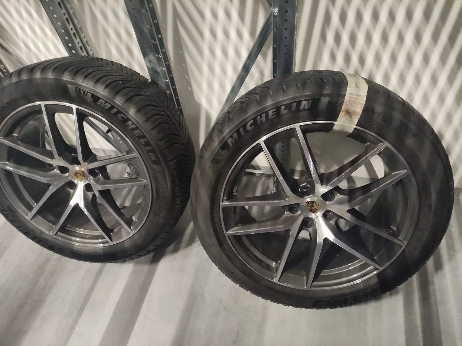 ���� � ������ 295/40R20 �� Porsche Macan | Mobile.bg � ����������� 9