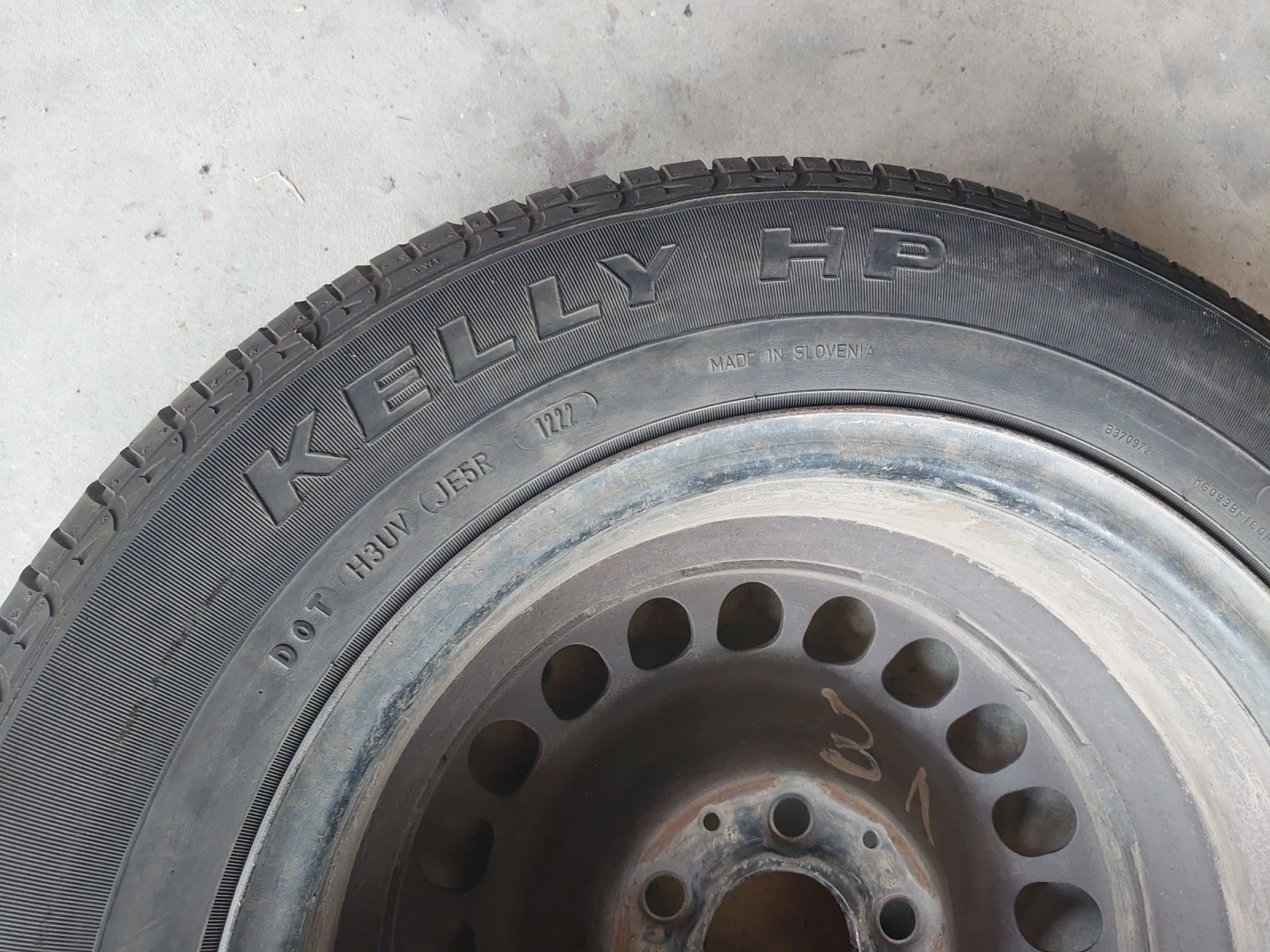 ���� � ������ 205/65R15 �� Mercedes-Benz E 230 | Mobile.bg � ����������� 3