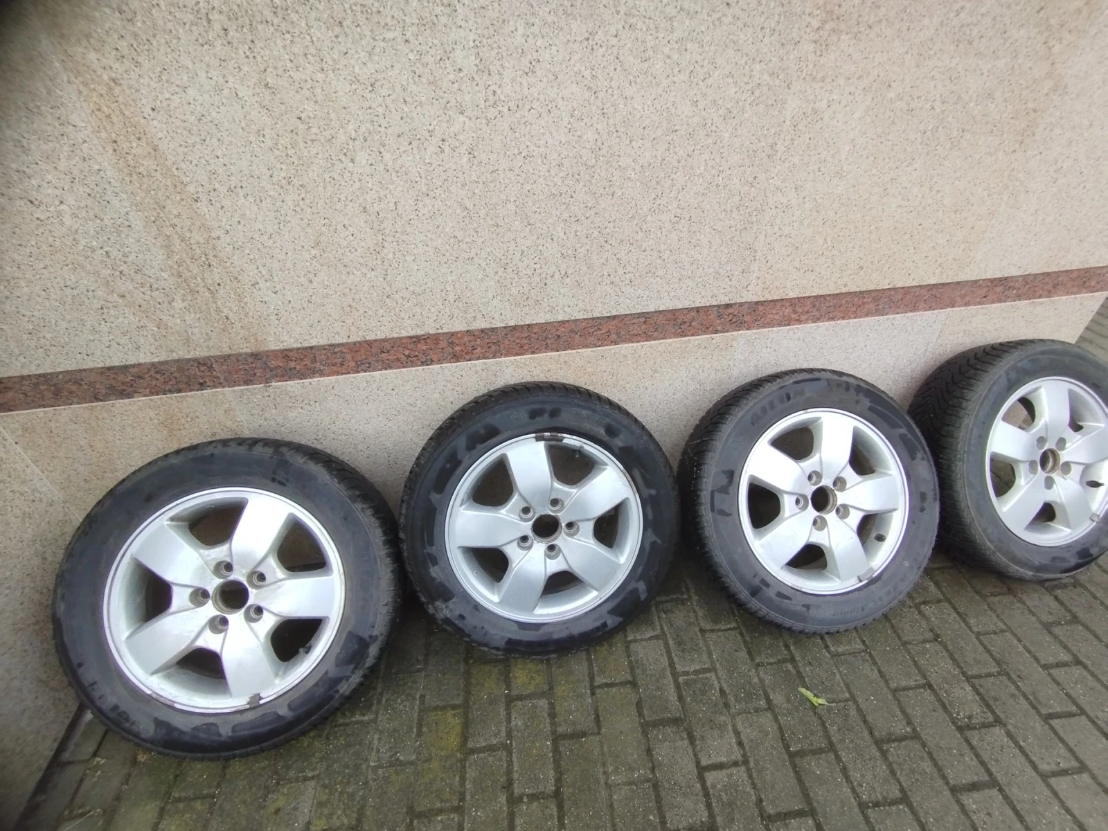Гуми с джанти Sailun 205/60R16