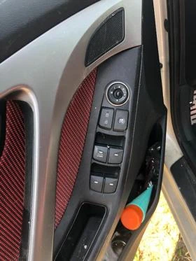 Hyundai Elantra 1.6 16V G4FG, снимка 9