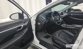Hyundai Sonata 2.0 Smart, снимка 13