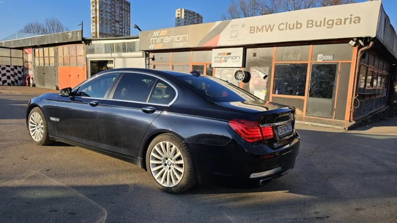 BMW 740, снимка 3 - Автомобили и джипове - 47521417