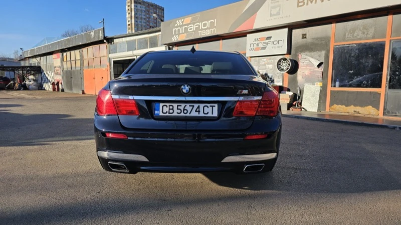 BMW 740, снимка 7 - Автомобили и джипове - 47521417