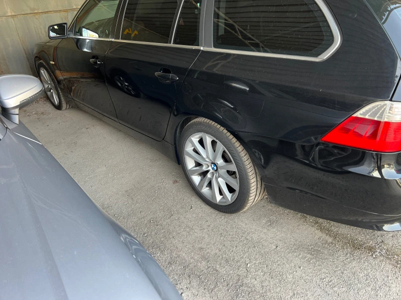 BMW 530 3.0 d 231к.с., снимка 3 - Автомобили и джипове - 46378536