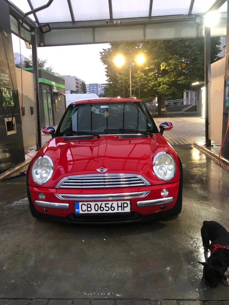 Mini One 1.6, снимка 2 - Автомобили и джипове - 46913353