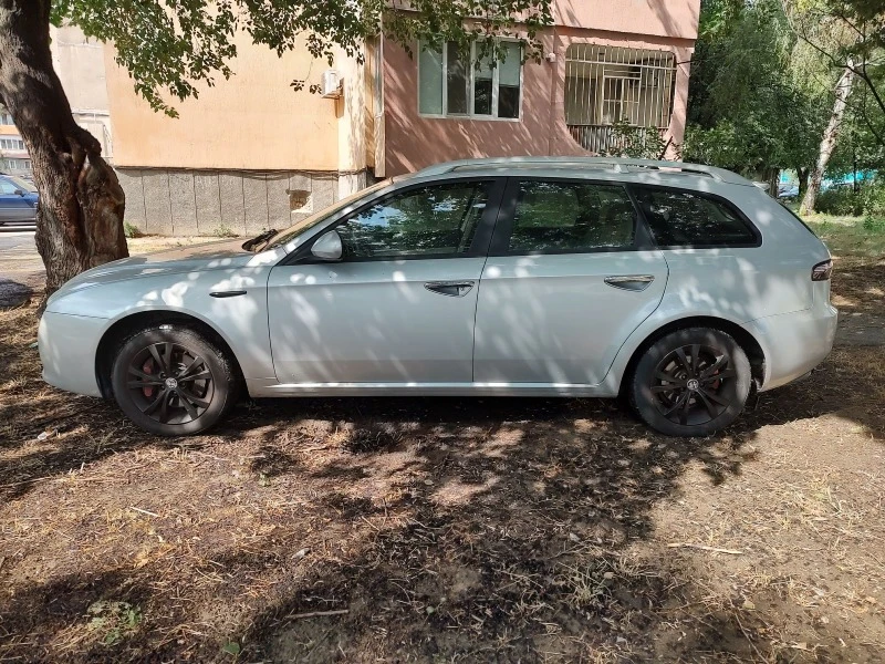 Alfa Romeo 159 1.9jtd 150, снимка 3 - Автомобили и джипове - 46696194